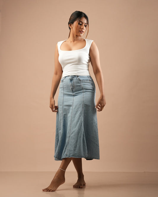 Serene Curve Neckline top – White