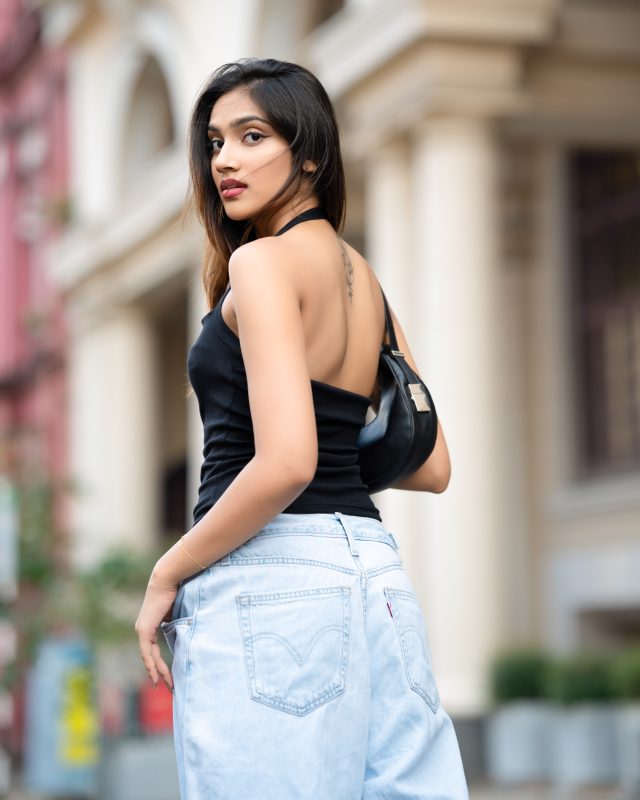 Basic Halter Top – Black