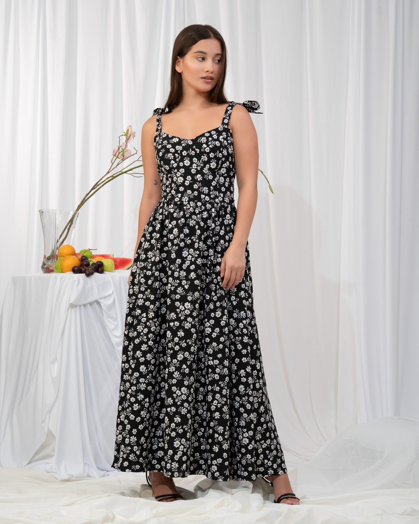 Aira Blossom Dress – Black
